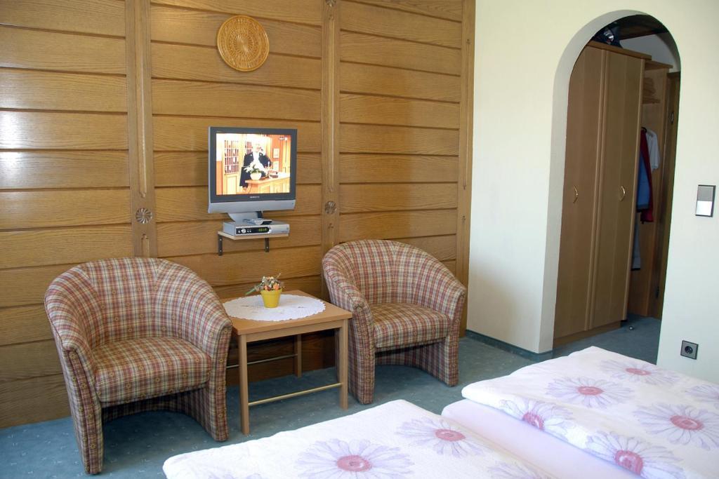 Gästehaus Trattner Hotell Mauterndorf  Rum bild