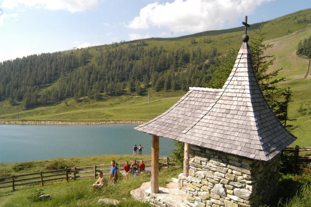Gästehaus Trattner Hotell Mauterndorf  Exteriör bild